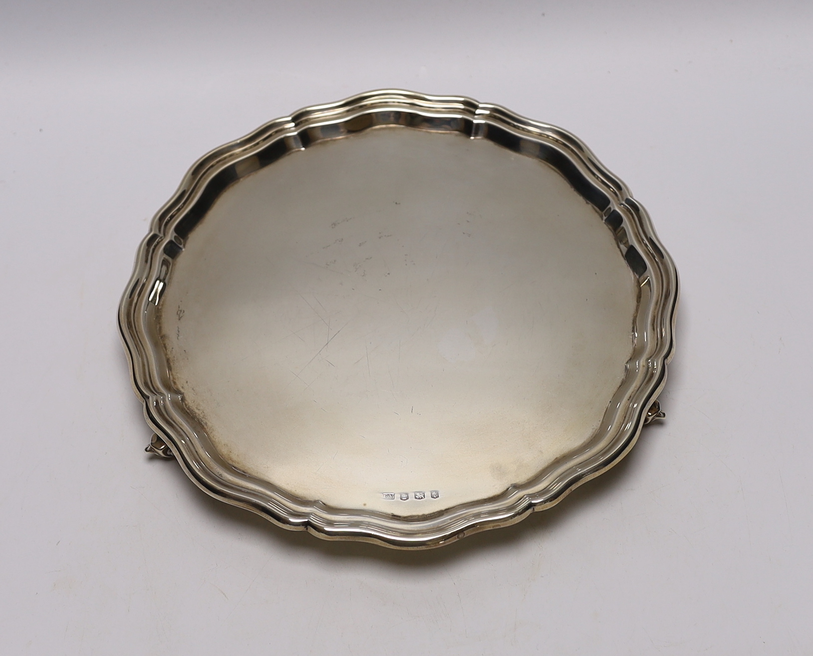 A George VI silver salver, Viners Ltd, Sheffield, 1936, 25.8cm, 17.3oz.